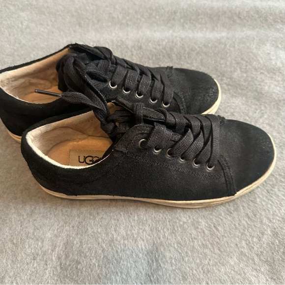 UGG Australia TOMI Black Bomber Leather Suede Sneakers 1008487, women's 6.5 - Picture 3 of 6